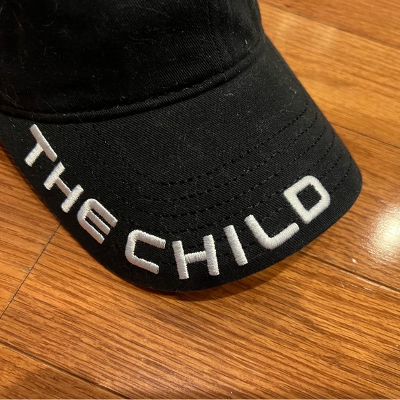 Star Wars The Mandalorian The Child Chibi Dad Cap - Picture 2 of 5